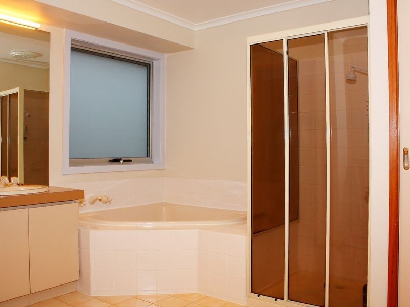 268 Cheltenham Road, Keysborough VIC 3173