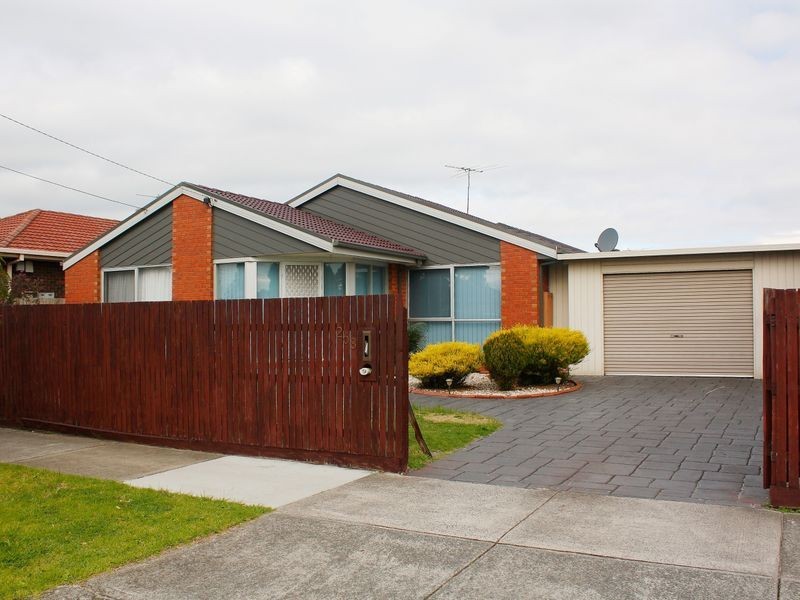 268 Cheltenham Road, Keysborough VIC 3173