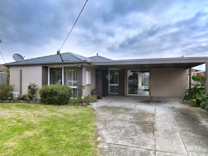 22 Greenleaf Court, Keysborough VIC 3173