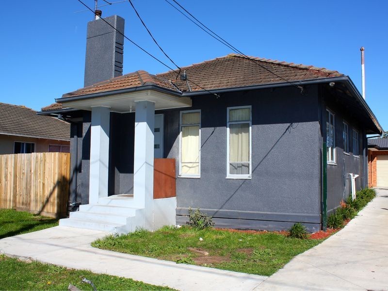 1/28 Menzies Avenue, Dandenong North VIC 3175