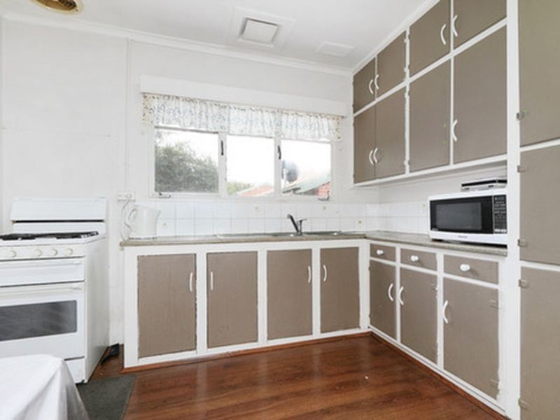1/28 Menzies Avenue, Dandenong North VIC 3175