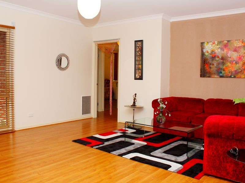 3/23 Camellia Avenue, Noble Park North VIC 3174