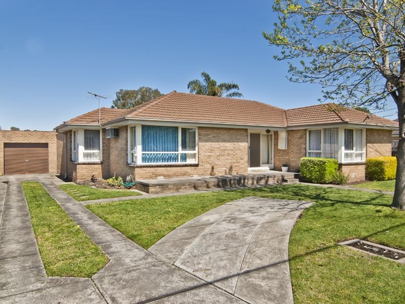 16 Simon Avenue, Noble Park VIC 3174