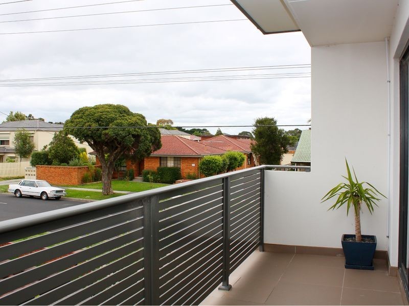 6/24 View Road, Springvale VIC 3171