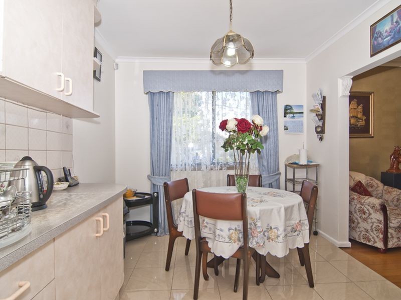 10 Broadoak Street, Noble Park VIC 3174