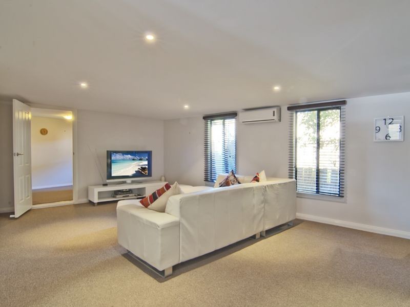 4 Ural Court, Dandenong North VIC 3175