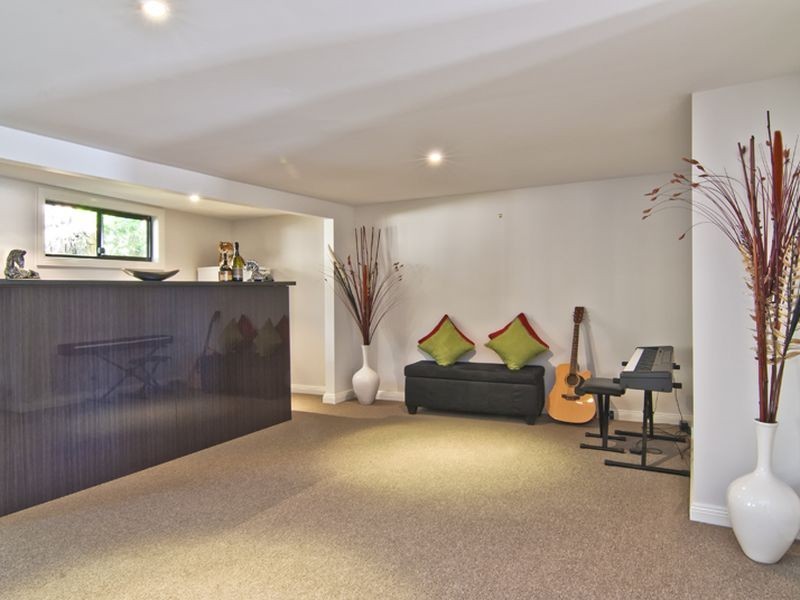 4 Ural Court, Dandenong North VIC 3175