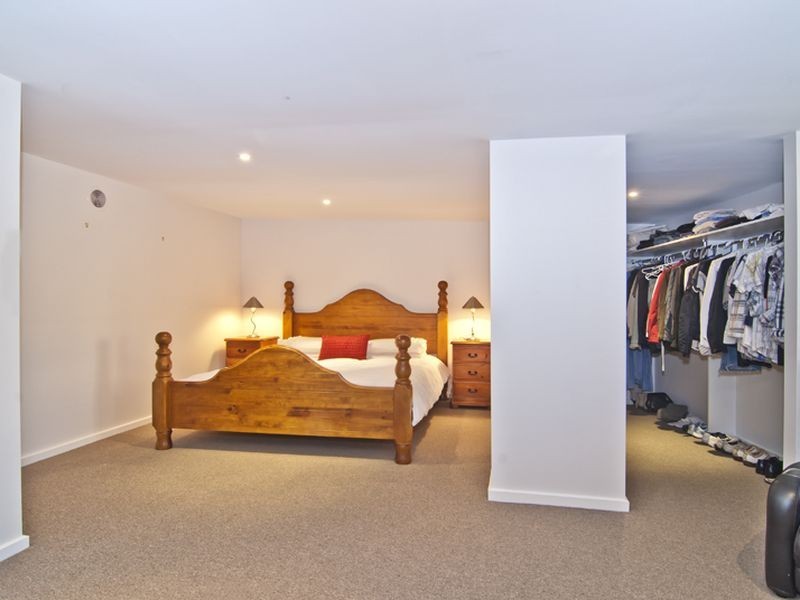 4 Ural Court, Dandenong North VIC 3175