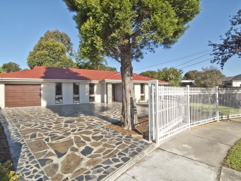 4 Ural Court, Dandenong North VIC 3175