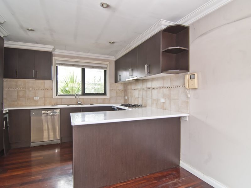 1/2 Stephenson Street, Springvale VIC 3171