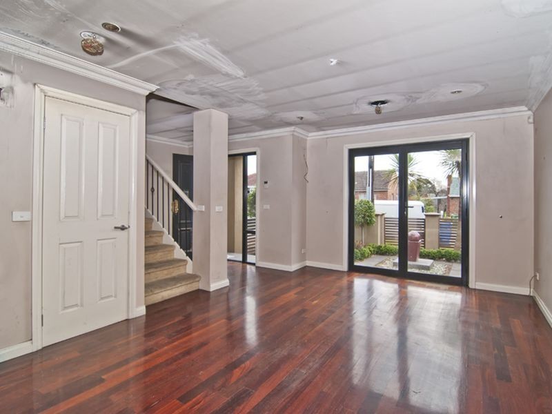 1/2 Stephenson Street, Springvale VIC 3171