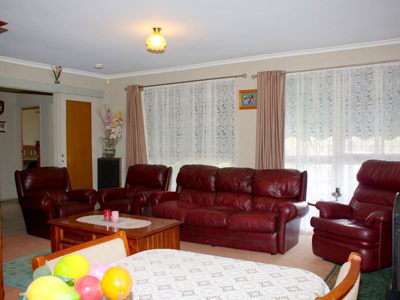 7 Kingsclere Avenue, Keysborough VIC 3173