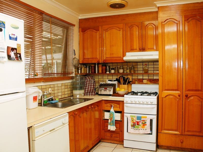7 Kingsclere Avenue, Keysborough VIC 3173