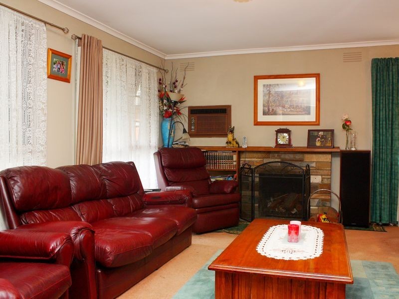 7 Kingsclere Avenue, Keysborough VIC 3173