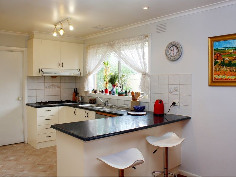 4 Mitchell Court, Noble Park VIC 3174