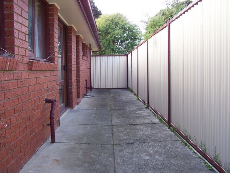 28 Kernot Crescent, Noble Park North VIC 3174