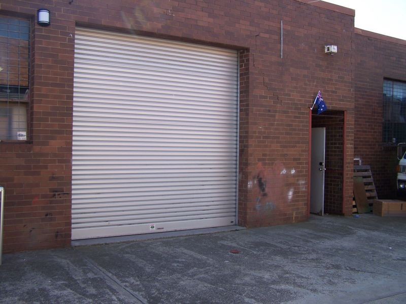 2/49 Henderson Road, Clayton VIC 3168