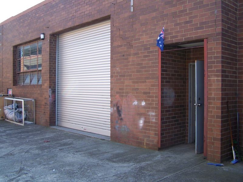 2/49 Henderson Road, Clayton VIC 3168