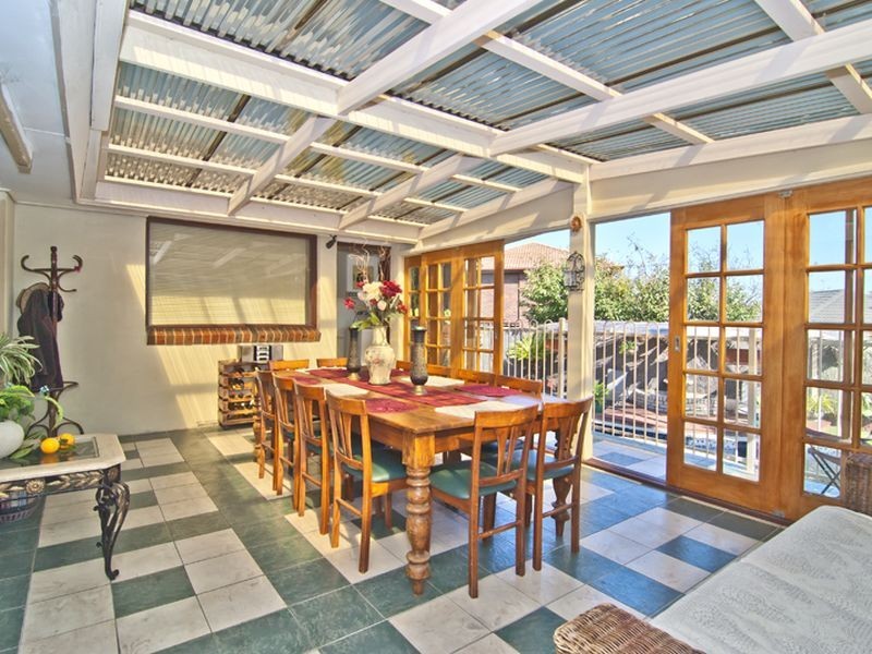 8 Admirala Avenue, Dandenong North VIC 3175
