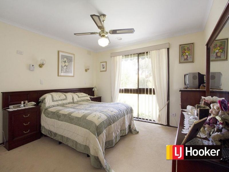 1 Leanne Crescent, Keysborough VIC 3173