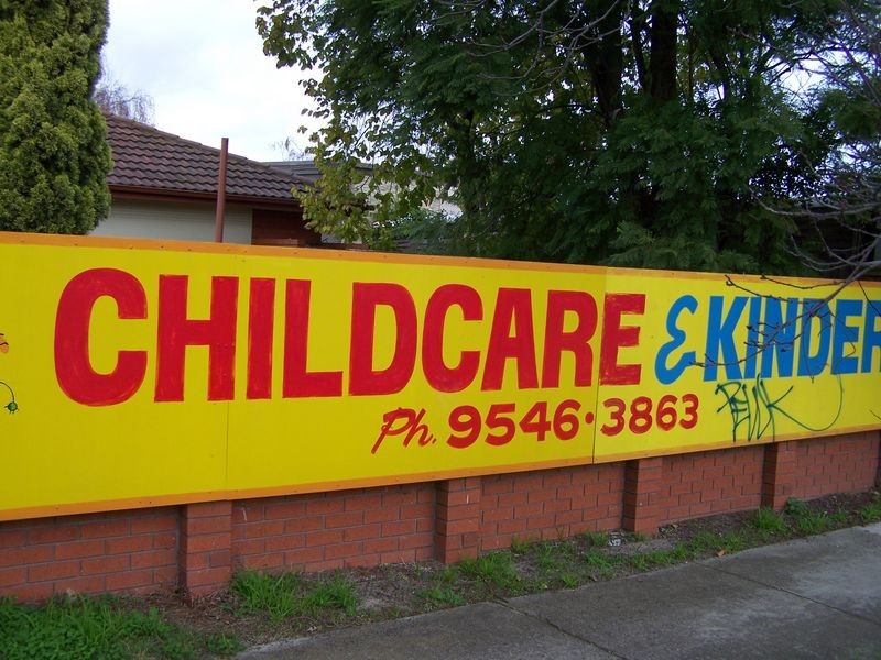 13 Tootal Road, Springvale South VIC 3172