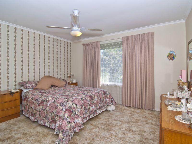 15 Bristol Court, Noble Park VIC 3174