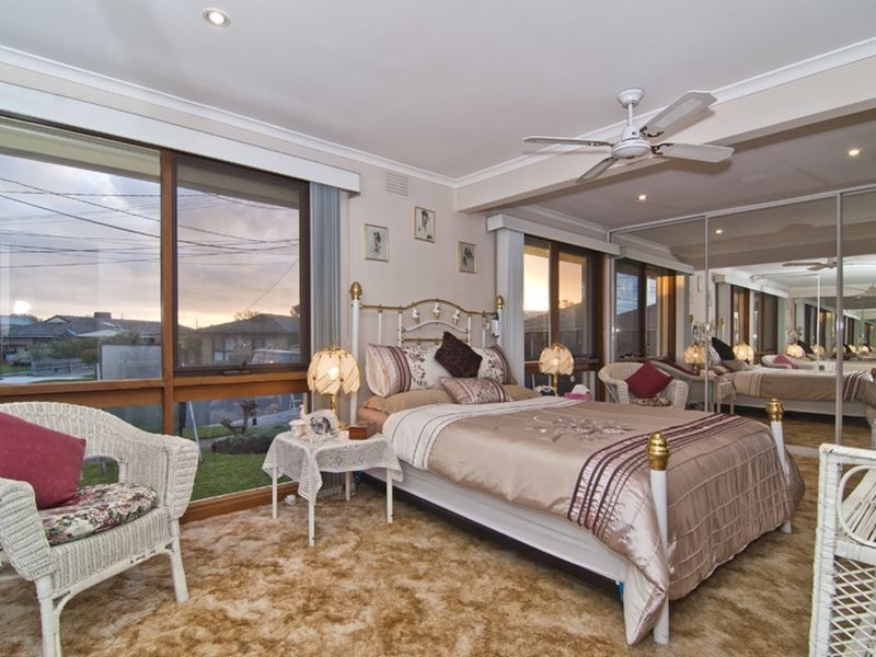 5 Fleckney Court, Keysborough VIC 3173