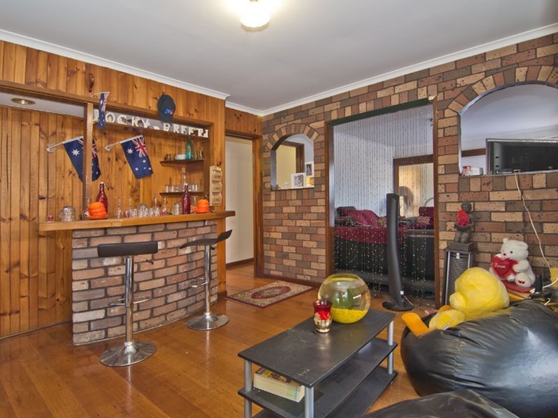 12 Ainsley Avenue, Noble Park VIC 3174