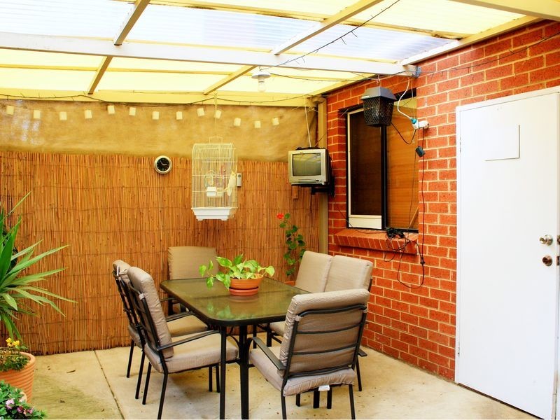 1/61 Leonard Avenue, Noble Park VIC 3174