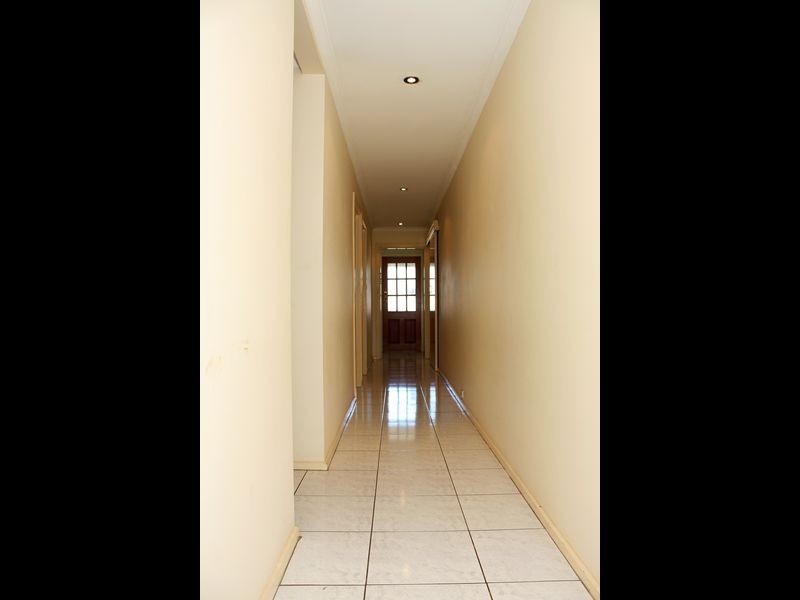 26 Fairbank Road, Clayton South VIC 3169