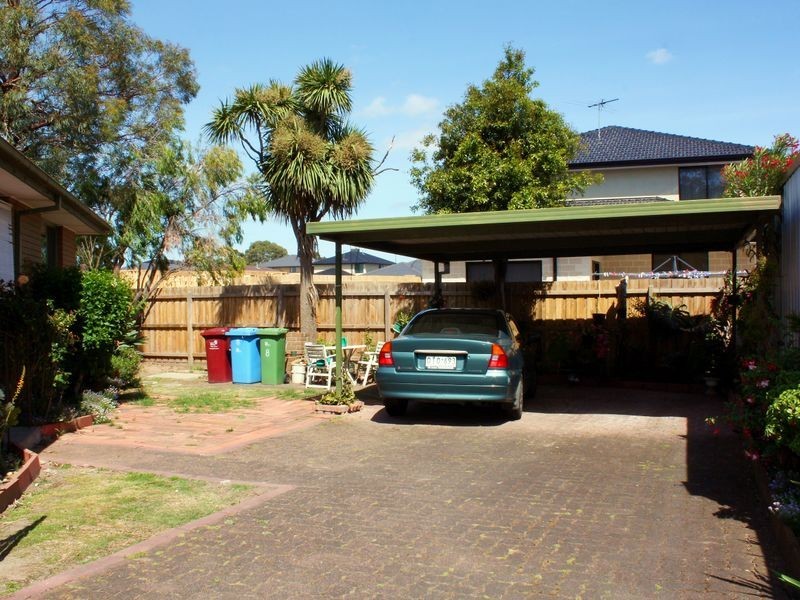 8 Smithson Court, Bangholme VIC 3175