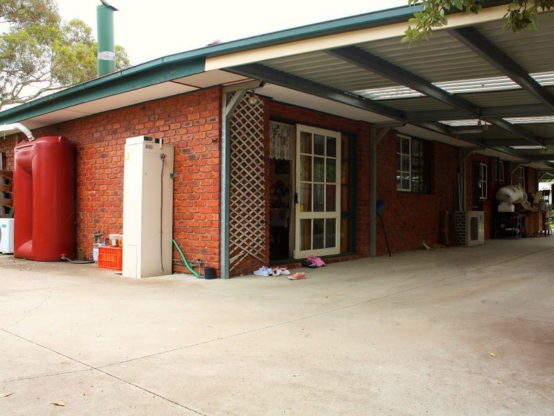 8 Lillian Street, Cranbourne VIC 3977