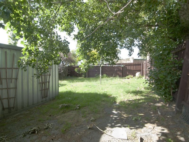 1 Sussex Street, Noble Park VIC 3174