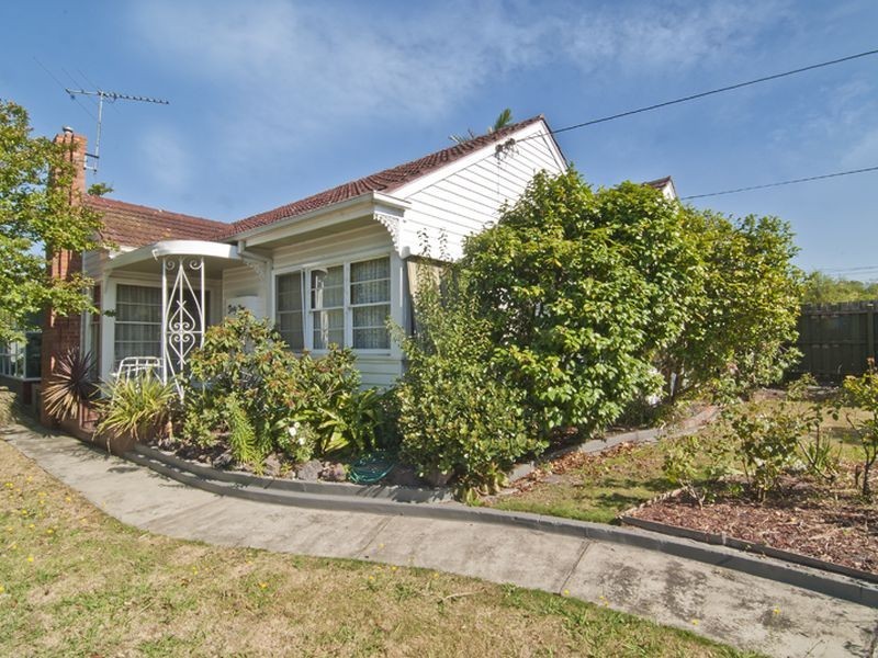 62 Leonard Avenue, Noble Park VIC 3174