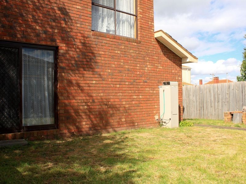 3/10 Day Street, Dandenong VIC 3175