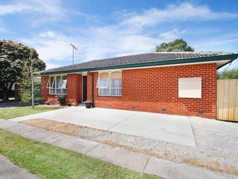 1/7 Aenone Avenue, Noble Park VIC 3174