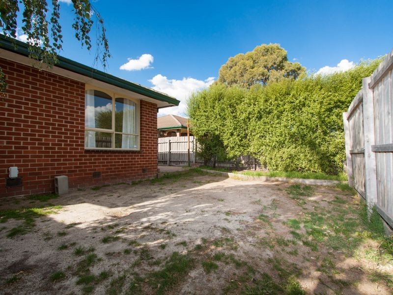1/7 Aenone Avenue, Noble Park VIC 3174