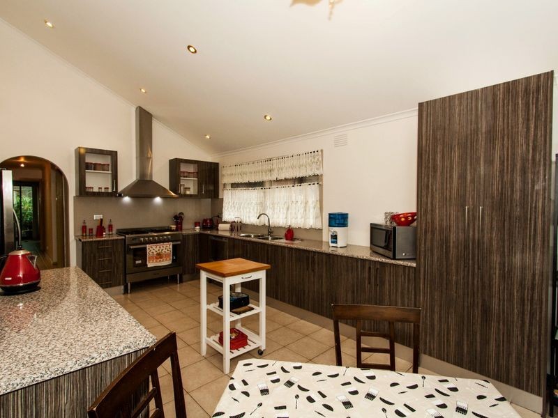 3 Dryandra Crescent, Keysborough VIC 3173