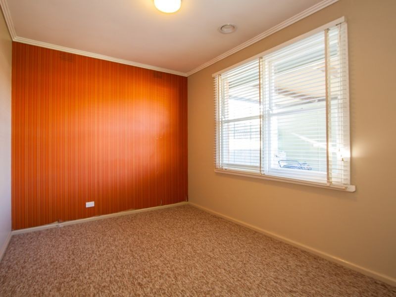 31 Waratah Drive, Dandenong North VIC 3175