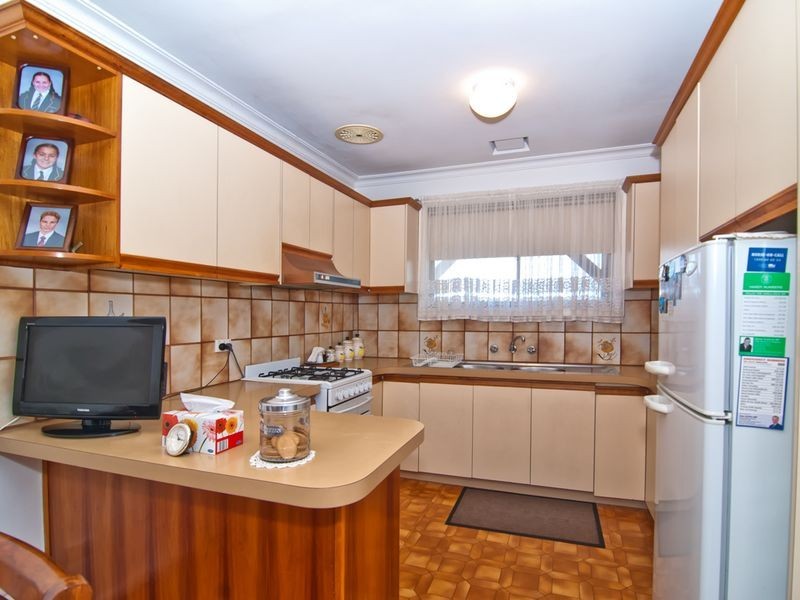 1 Albany Court, Noble Park North VIC 3174