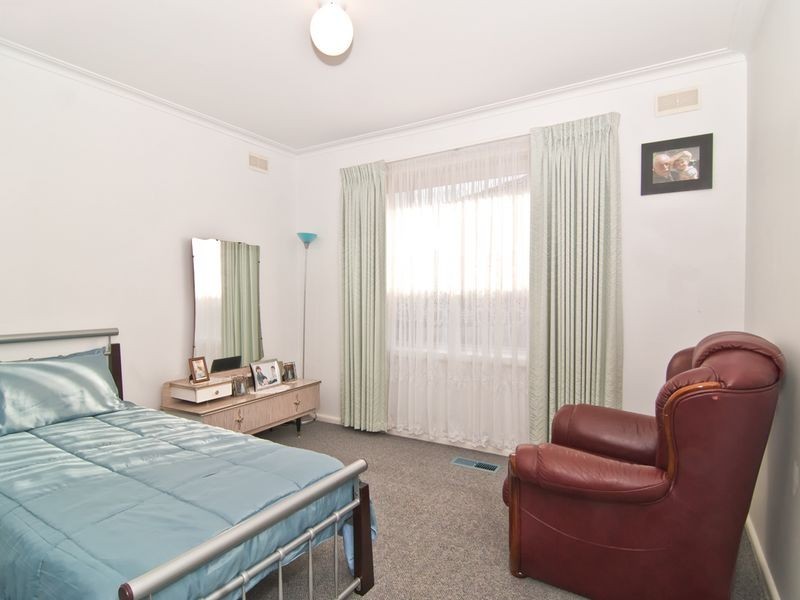 1 Albany Court, Noble Park North VIC 3174