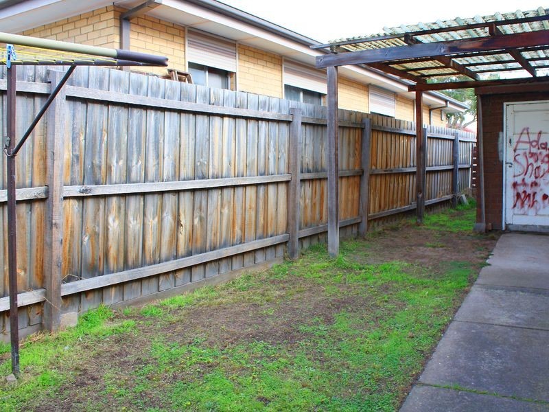 1/11 Stuart Street, Noble Park VIC 3174