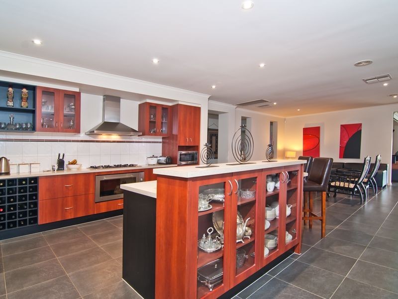 22 Emmaline Crescent, Keysborough VIC 3173