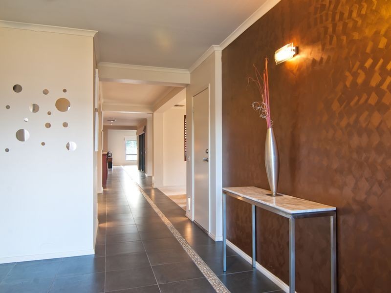 22 Emmaline Crescent, Keysborough VIC 3173