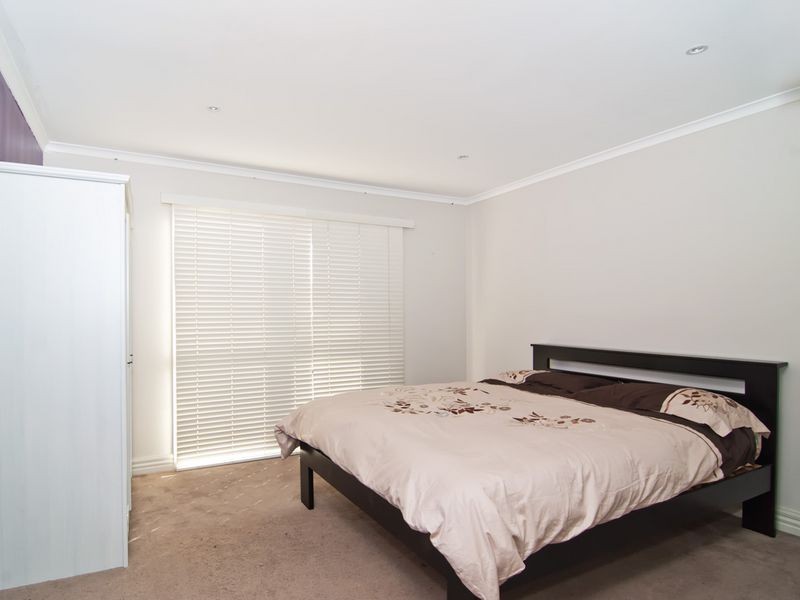 8 Norlane Street, Keysborough VIC 3173