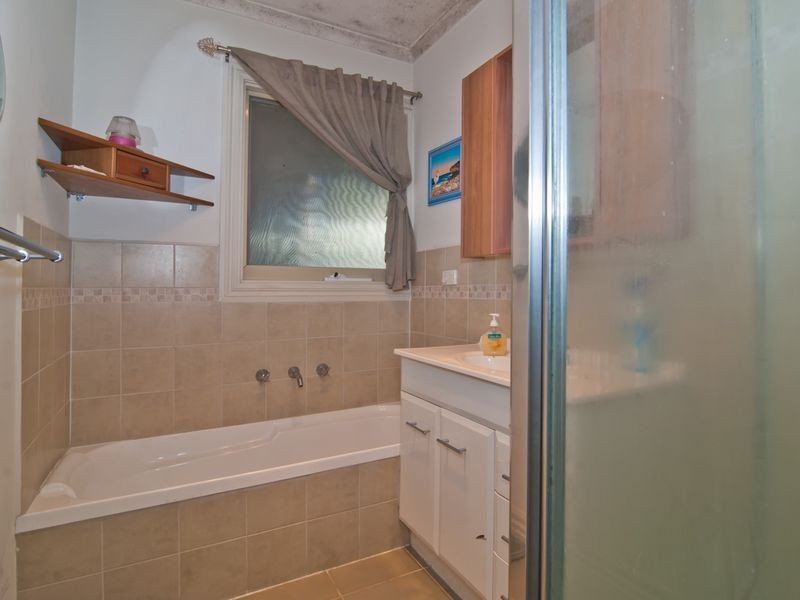 8 Norlane Street, Keysborough VIC 3173