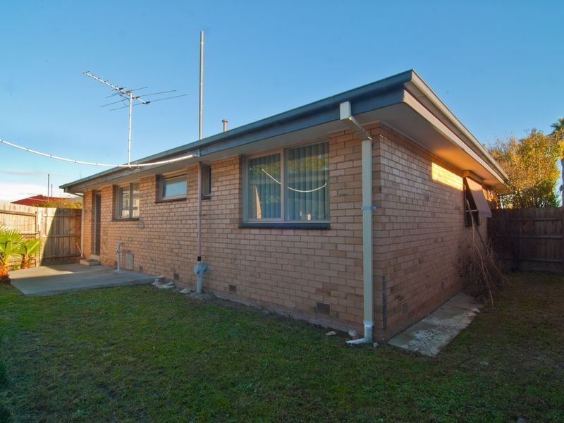 1/68 Rebecca Street, Doveton VIC 3177