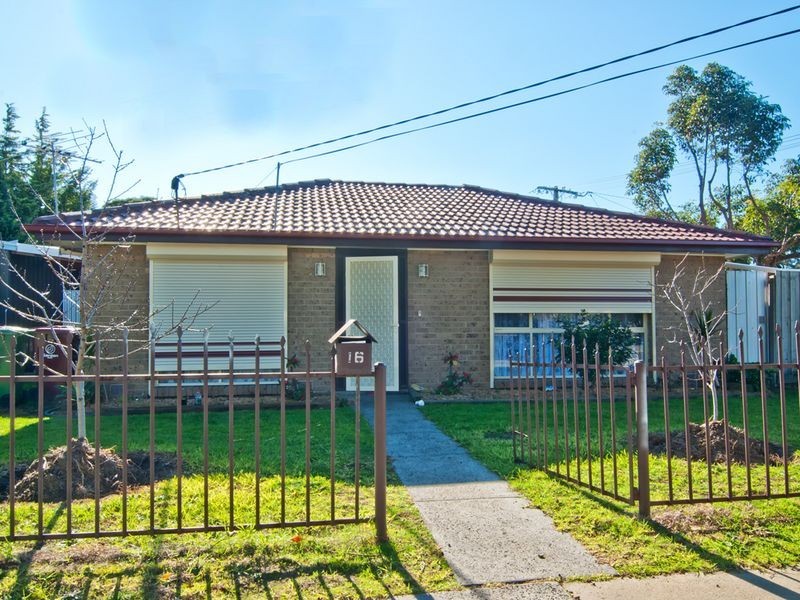 16 Alderney Road, Springvale South VIC 3172