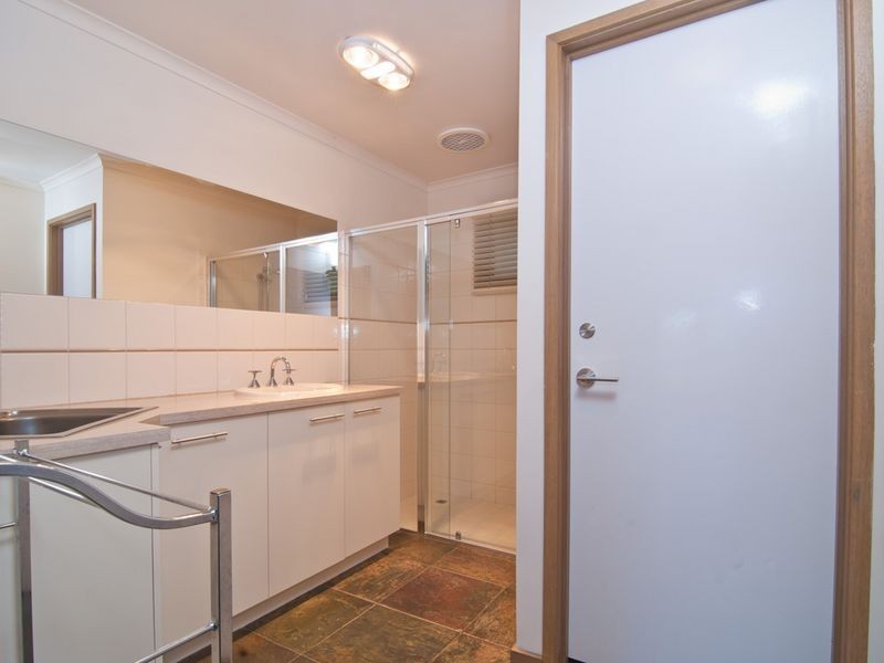 49 Craig Road, Cranbourne South VIC 3977