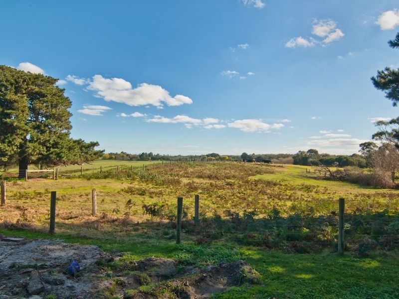 49 Craig Road, Cranbourne South VIC 3977